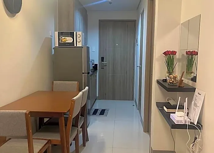 Hotel Moa S Residences With Free Parking Manila
